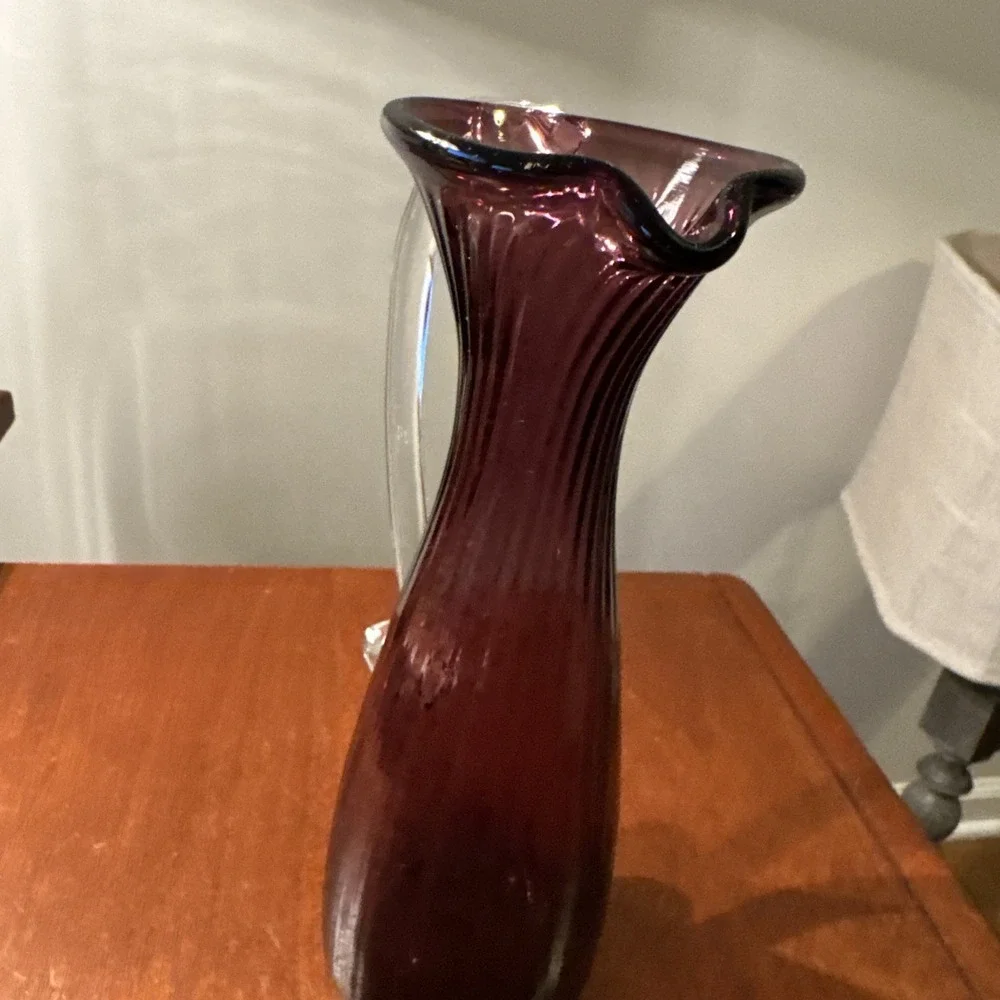 VTG Slender Cranberry Hand Blown Glass Pitcher With Clear Applied Handle 8‎ Inch